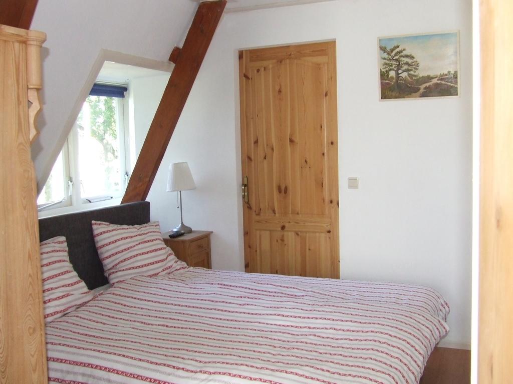 B&B 'T Nije Huus Schoonoord Стая снимка